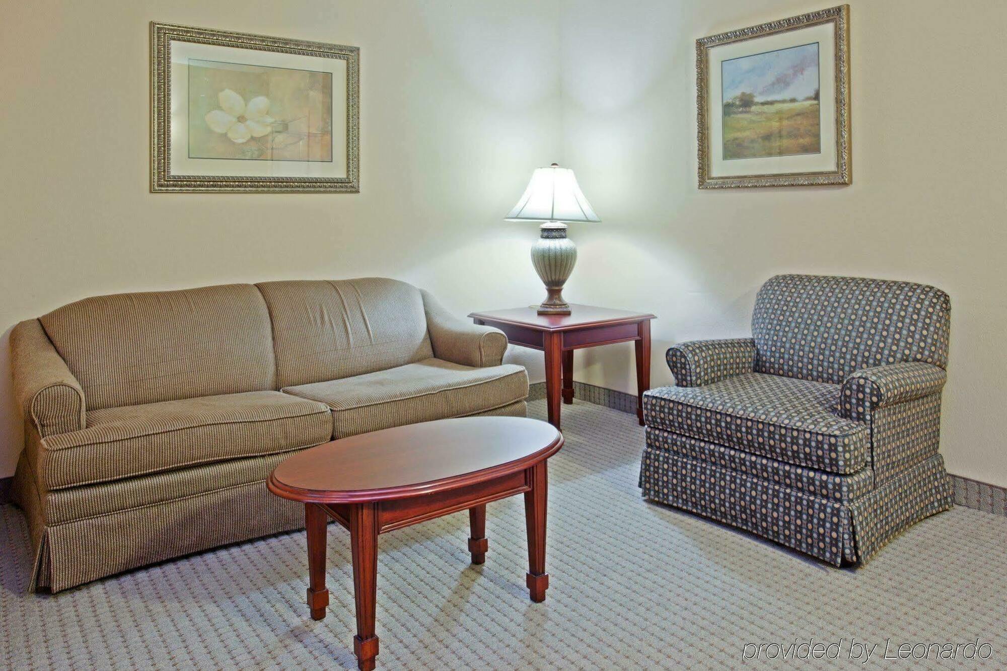 Holiday Inn & Suites College Station-Aggieland By Ihg Exterior foto